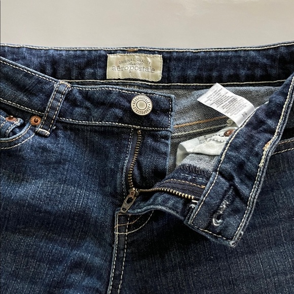 Aeropostale Bermuda Low Rise Shorts Size 3/4 - Picture 16 of 16